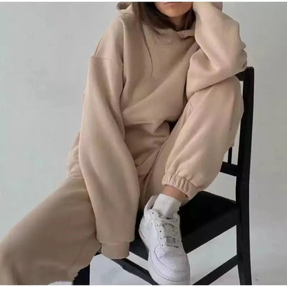 Oversized Two-Piece Sportswear Set for Women - Hoodie & Pants